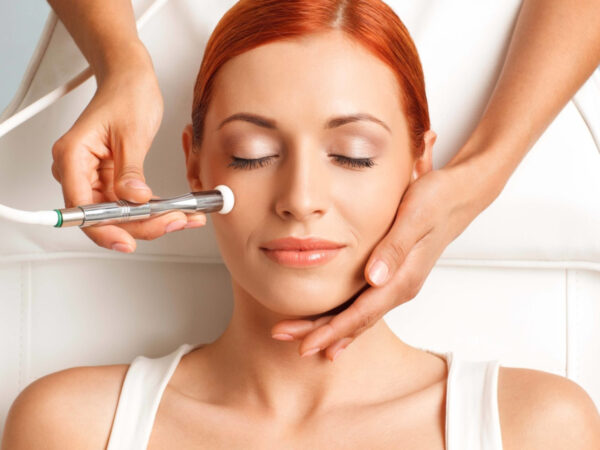 How to rejuvenate your face? All kinds of modern technologies